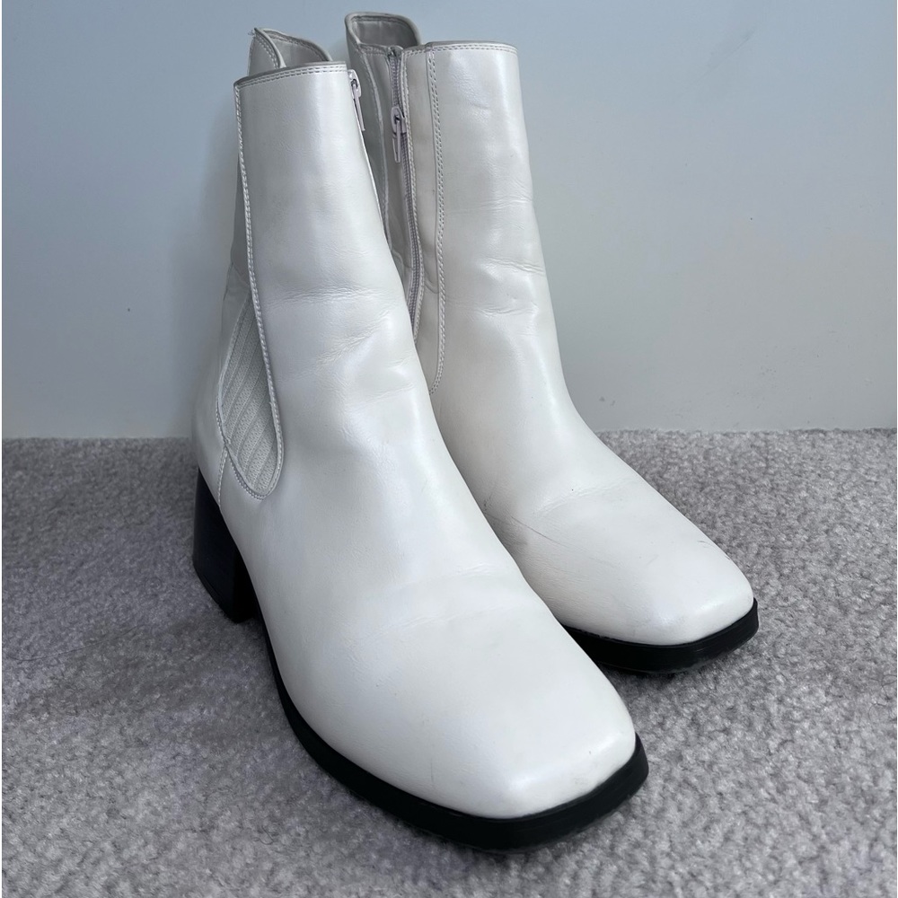 Beautiful Cream Ankle Boot